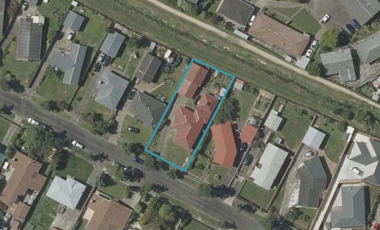 35 Abraham Crescent, Milson, Palmerston North - Carousel 1