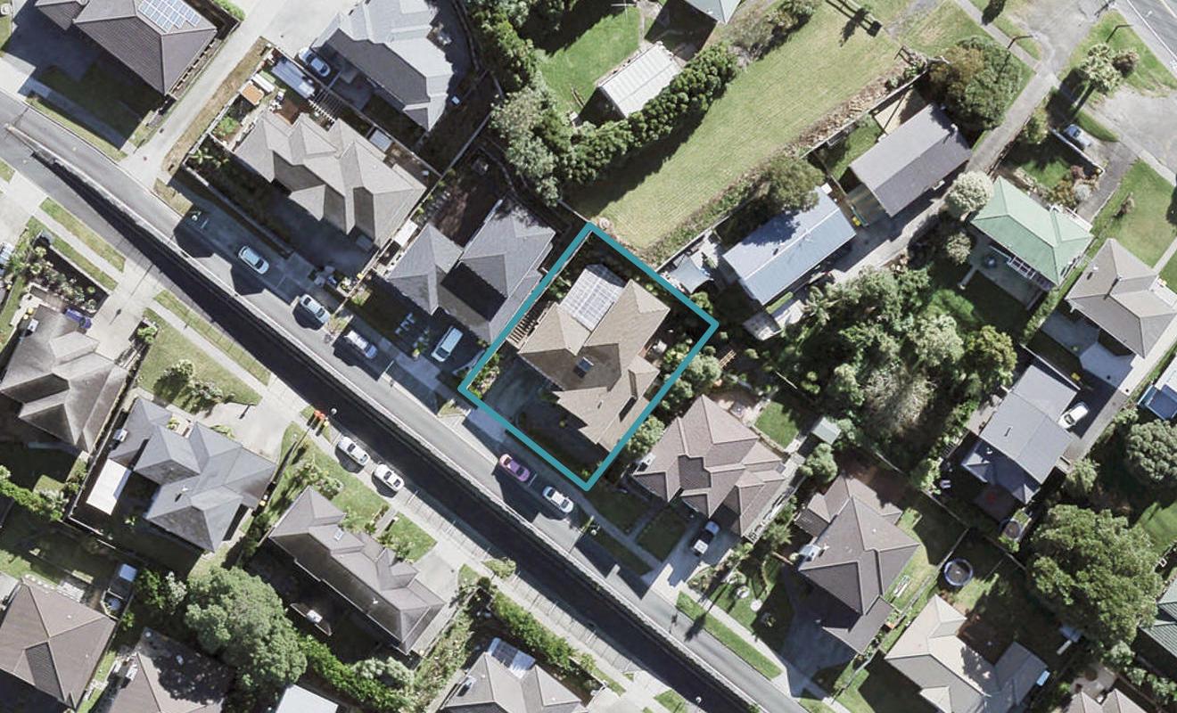 25 Keating Rise, Northcross, Auckland - Carousel 1