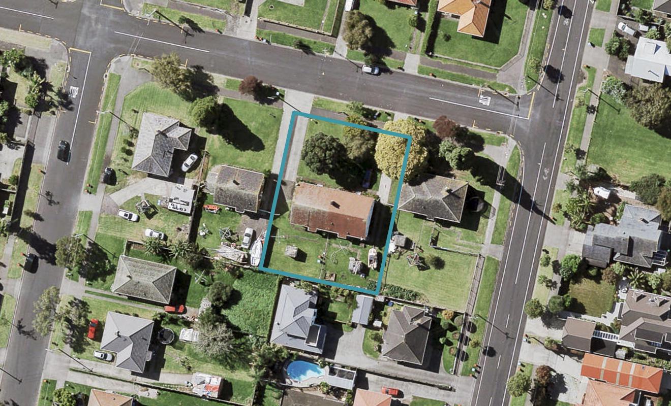 59 Anderson Avenue, Point England, Auckland - Carousel 1