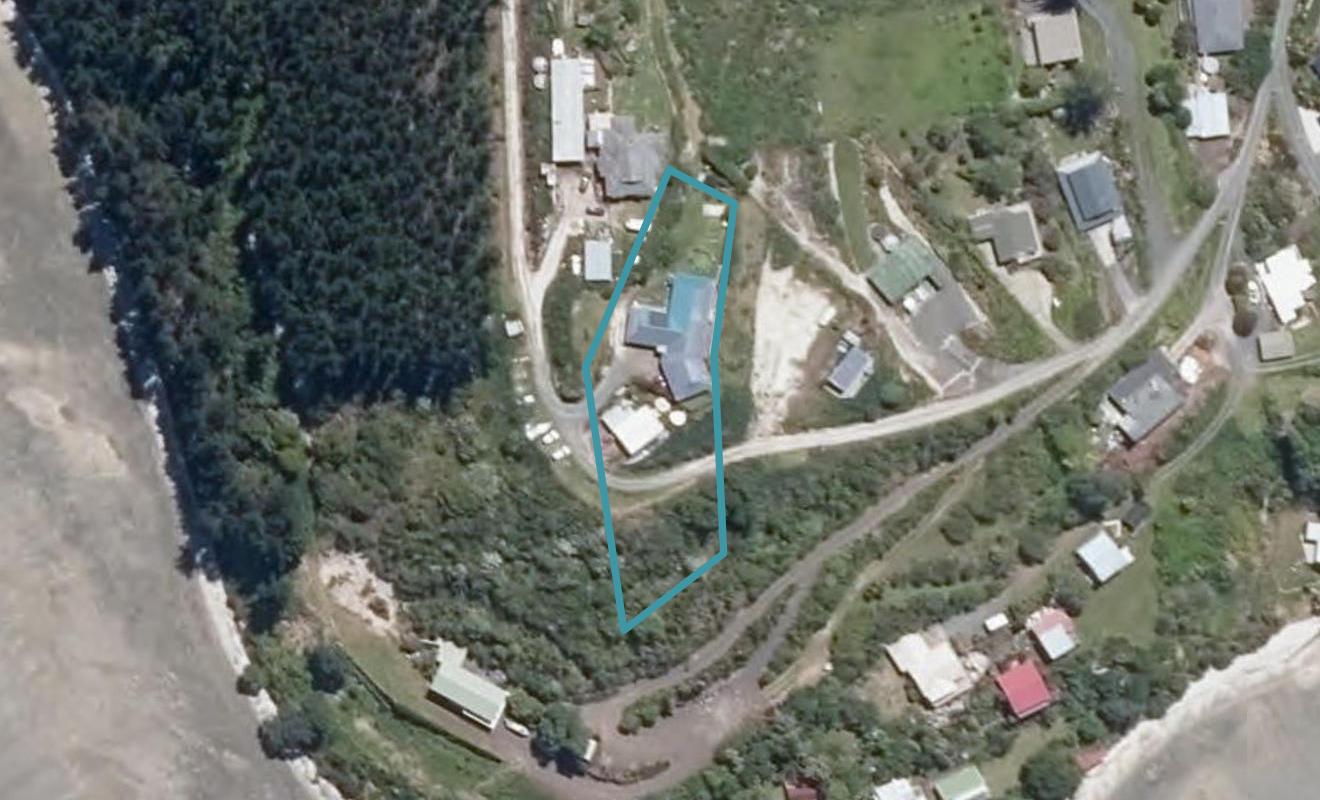 28 Cliff Street, Pahi, Paparoa - Carousel 1