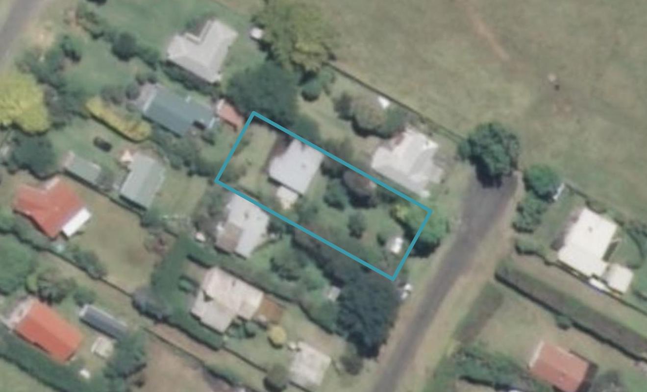 18 Arthur Street, Waikawa Beach, Levin - Carousel 1