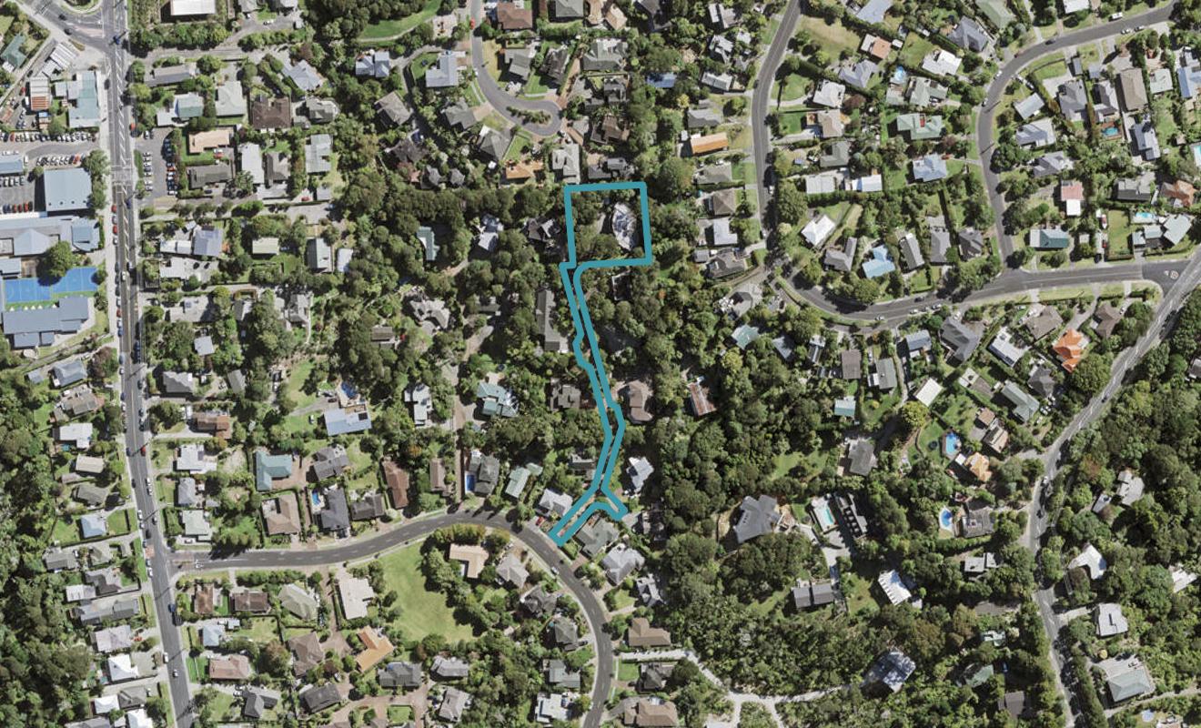 19B Woodfern Crescent, Titirangi, Auckland - Carousel 1