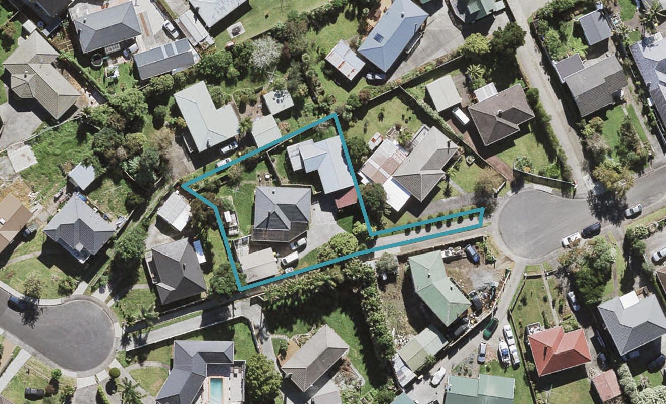 2/23 Mickle Street, Te Atatu South, Auckland - Carousel 1