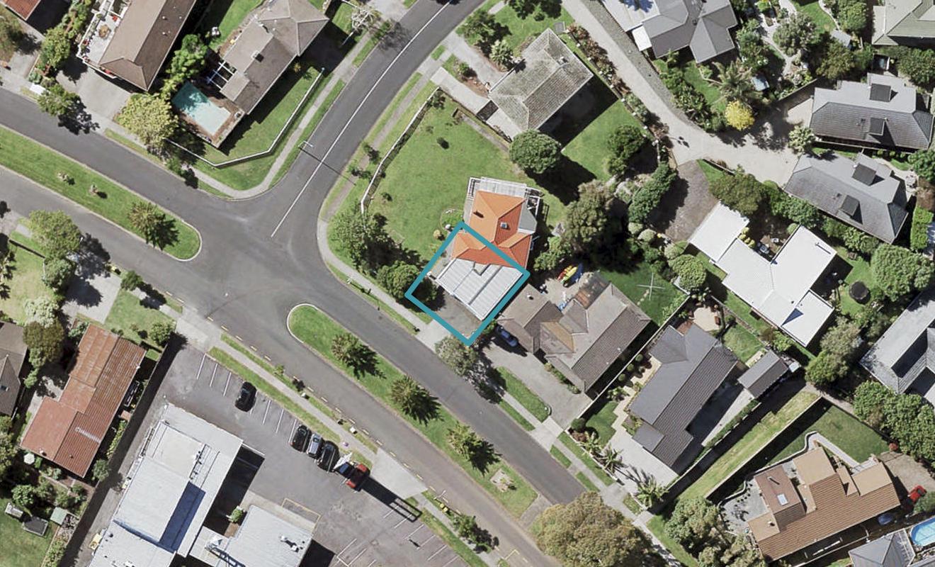 207B Fisher Parade, Farm Cove, Auckland - Carousel 1