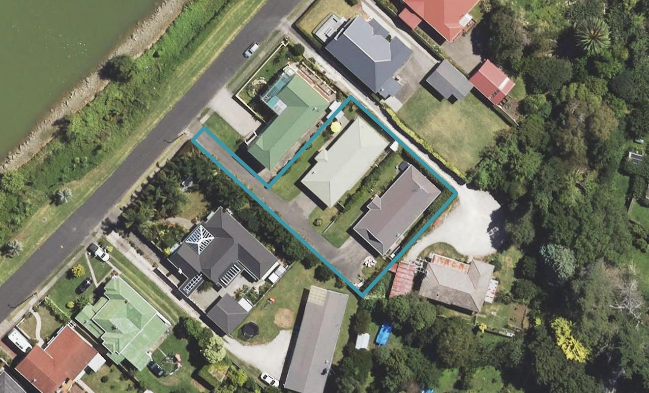 173C Esplanade, Inner Kaiti, Gisborne - Carousel 1