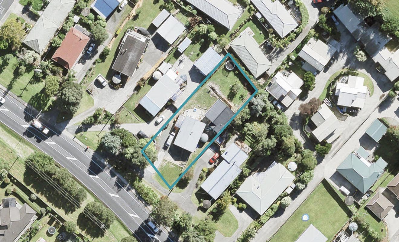 366 Whangaparaoa Road, Stanmore Bay, Whangaparaoa - Carousel 1
