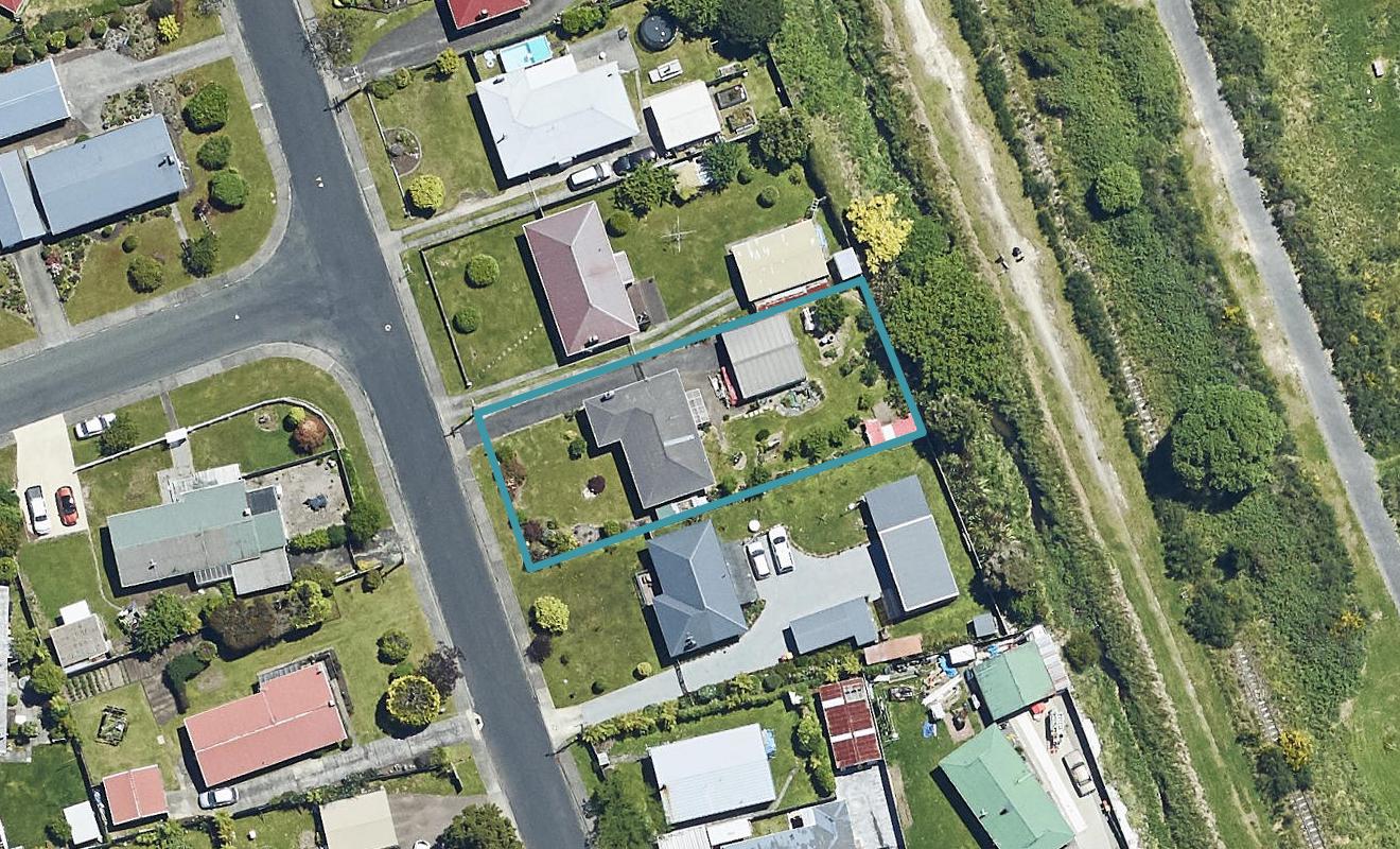 5 Logan Street, Fairy Springs, Rotorua - Carousel 1