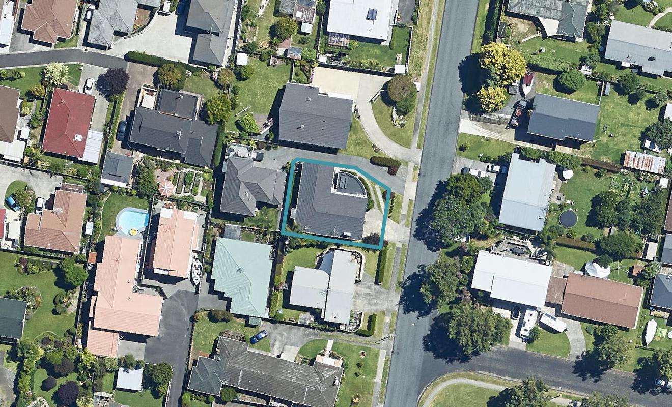 11 Freyberg Street, Otumoetai, Tauranga - Carousel 1