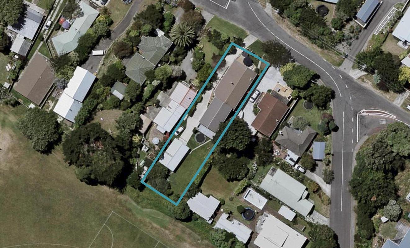 19 Tui Road, Raumati Beach, Paraparaumu - Carousel 1