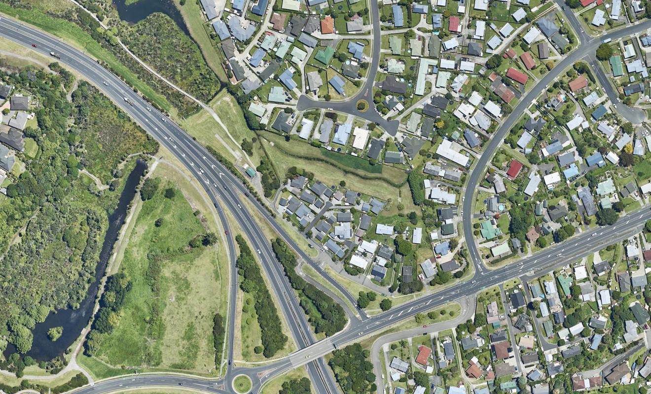 5 Kelvin Way, Judea, Tauranga - Carousel 1