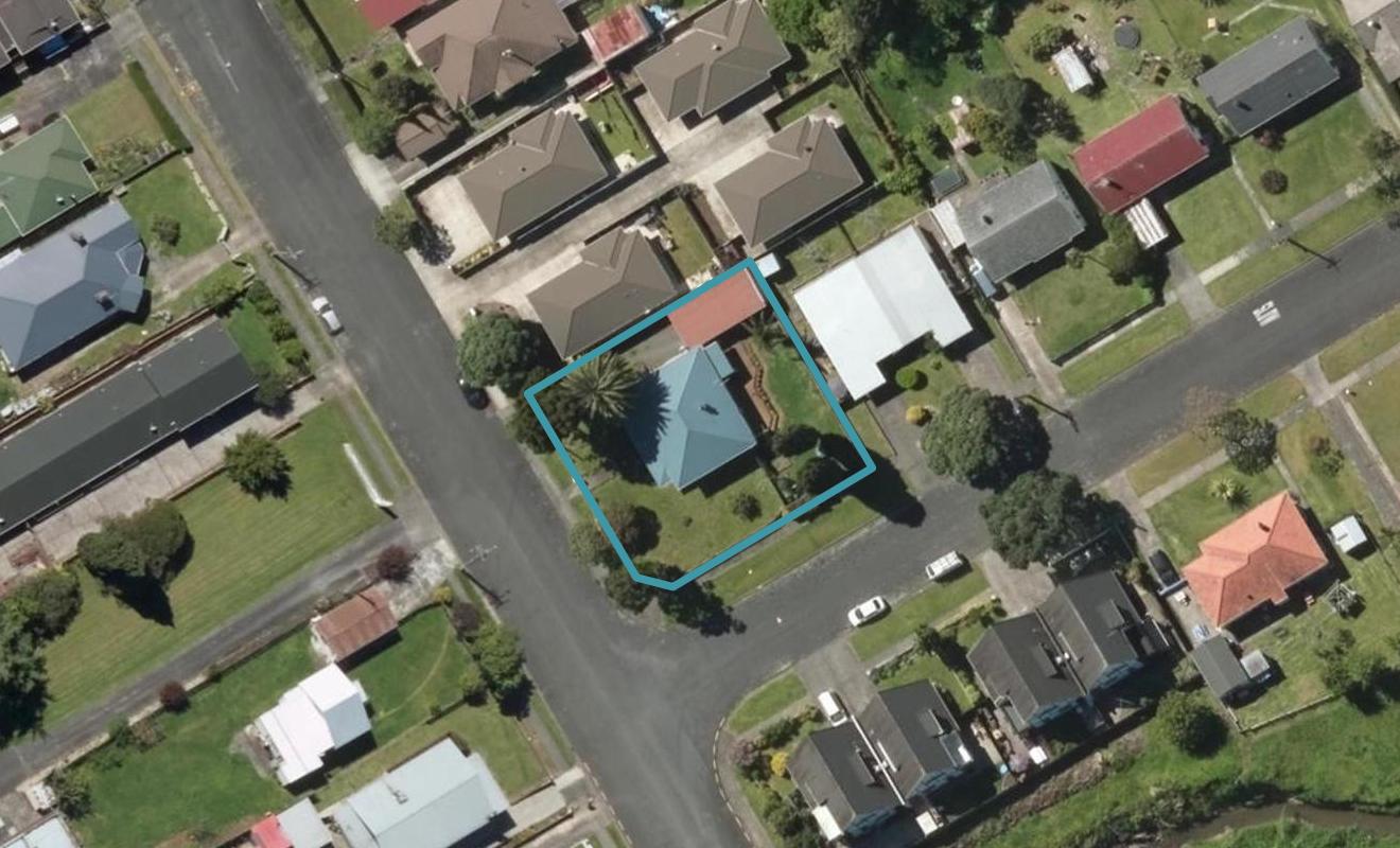 8 Kauika Road, Avenues, Whangarei - Carousel 1