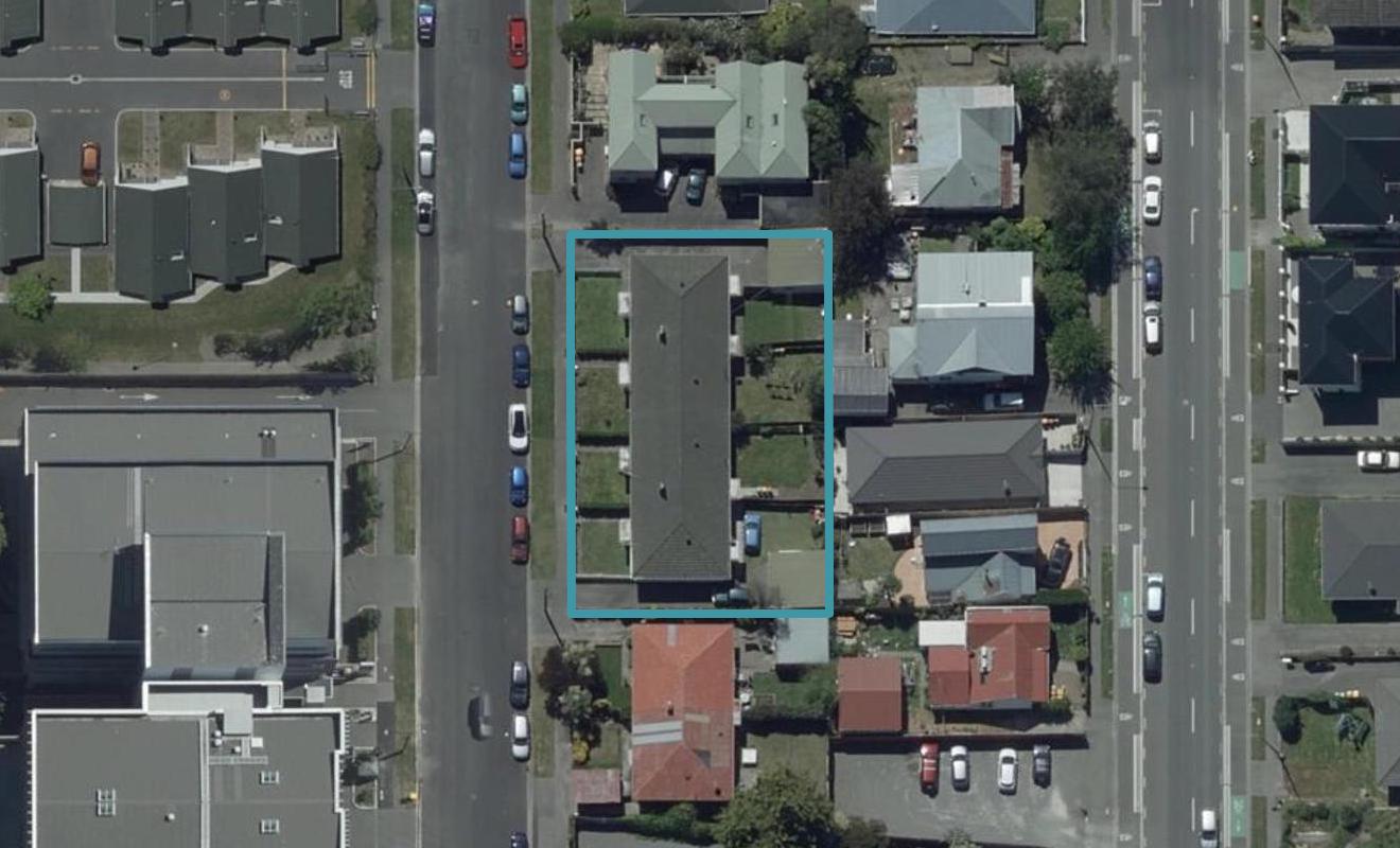 32 Caledonian Road, St Albans, Christchurch - Carousel 1