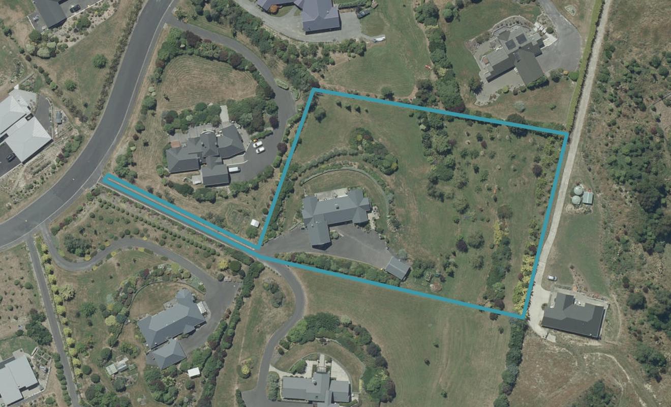 5 Fairmile Drive, Kinmont Park, Mosgiel - Carousel 1