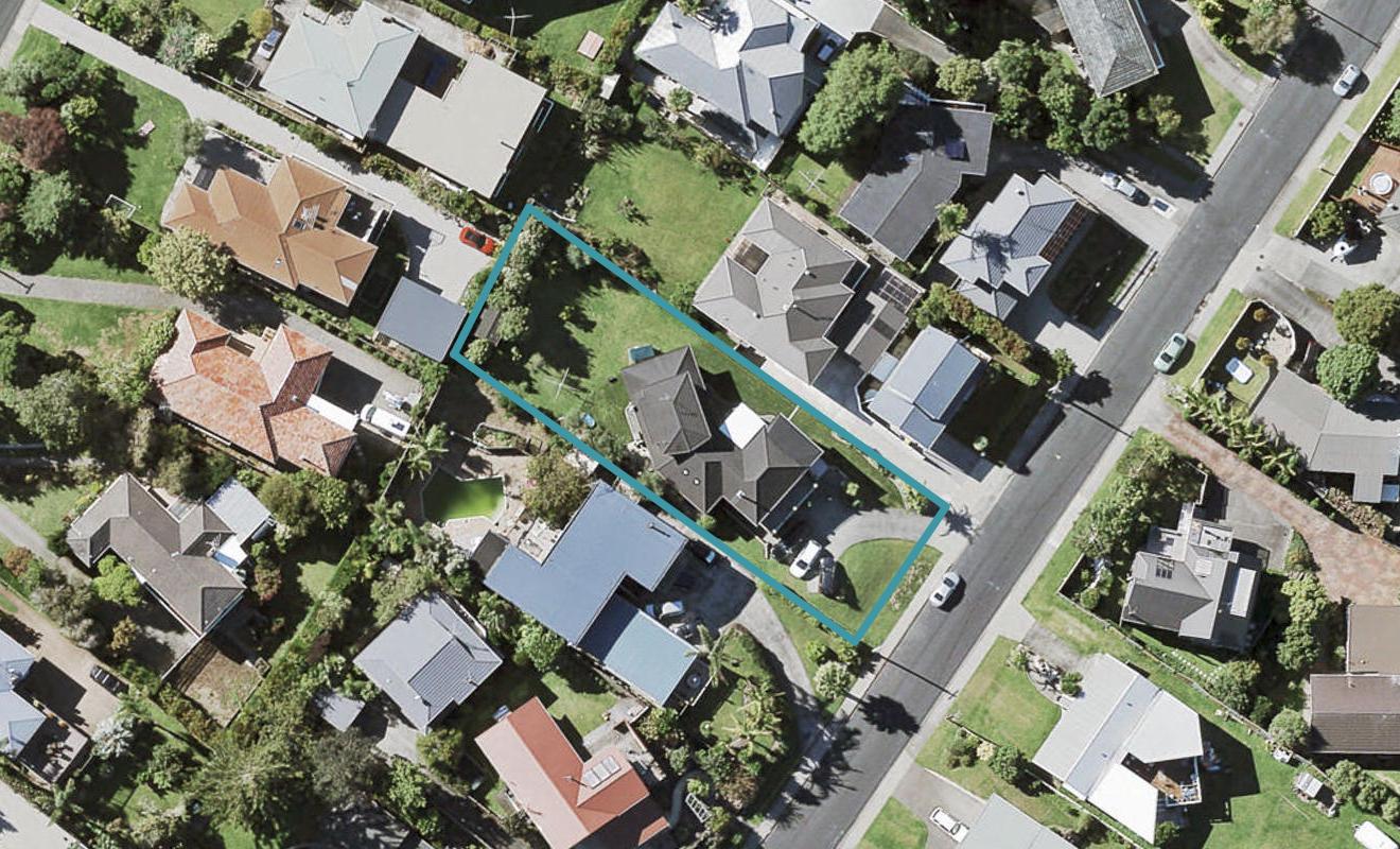 23 Alexander Street, Cockle Bay, Auckland - Carousel 1
