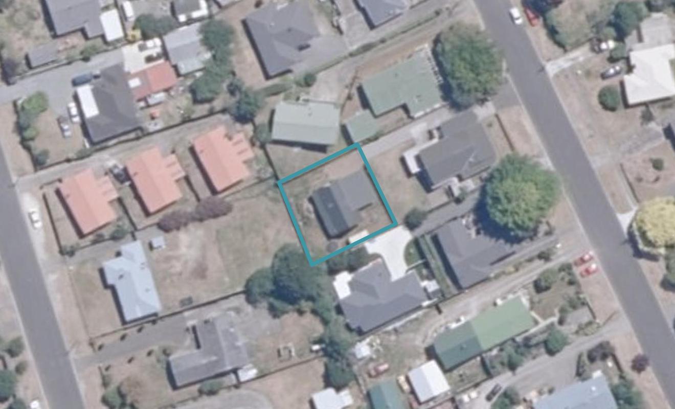 2/20 Karamu Street, Taupo - Carousel 1