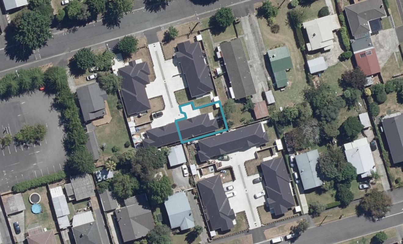 3/8 Marshall Street, Fairfield, Hamilton - Carousel 1