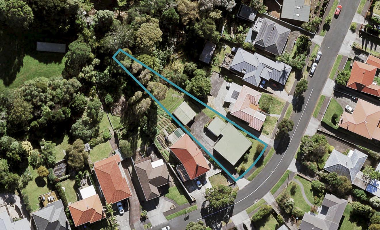 17 Lynbrooke Avenue, Blockhouse Bay, Auckland - Carousel 1