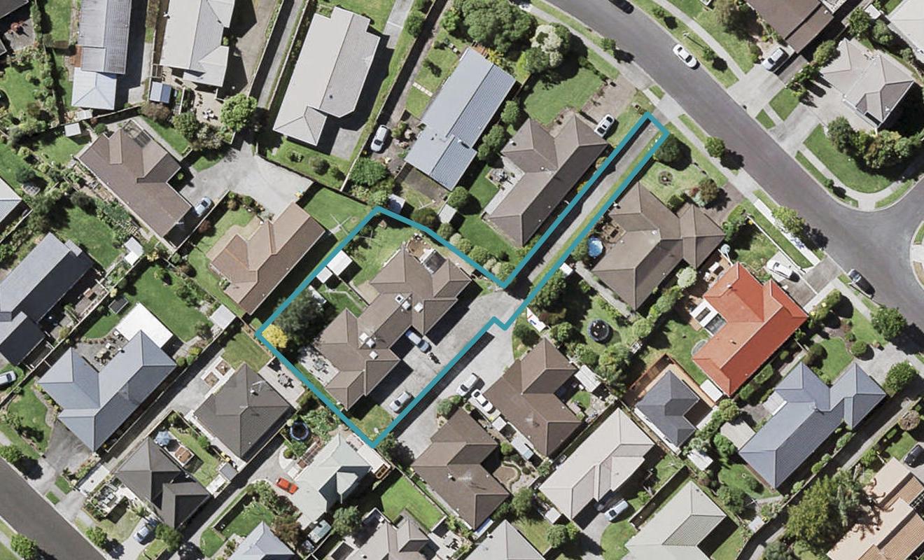 2/46 West Fawy, Howick, Manukau - Carousel 1