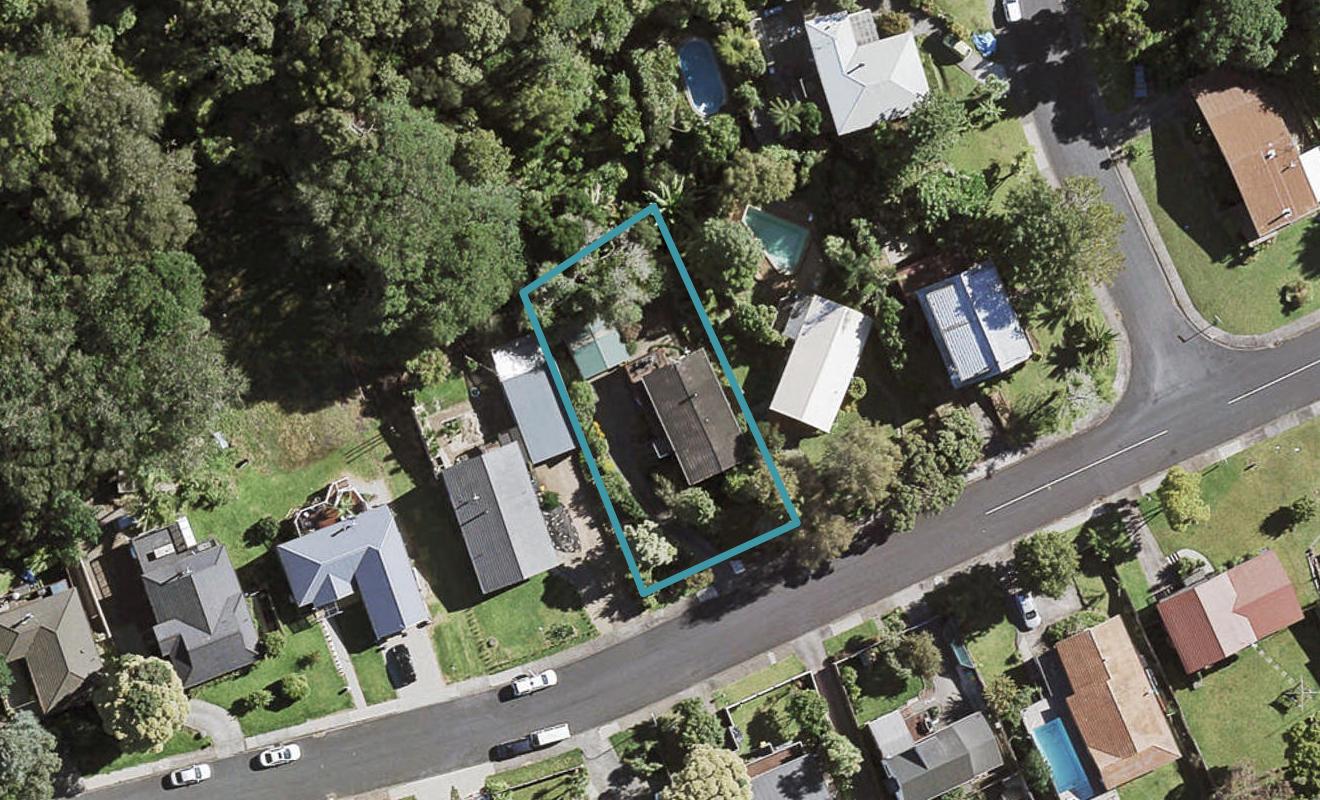 30 Gibbs Crescent, Red Hill, Papakura - Carousel 1