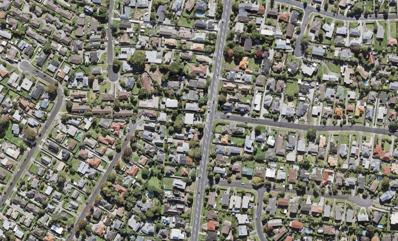 60A Te Atatu Road, Te Atatu South, Auckland - Carousel 1