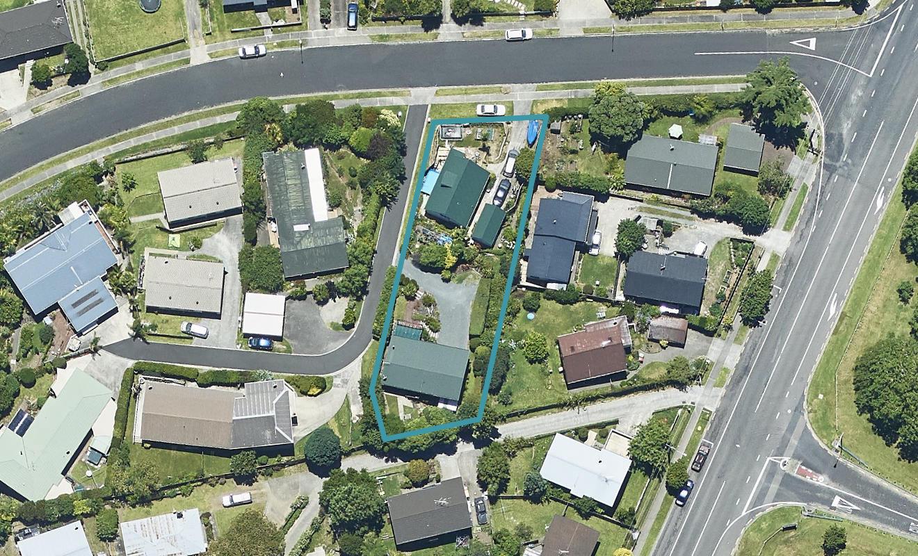 3B Te Arawa Place, Welcome Bay, Tauranga - Carousel 1