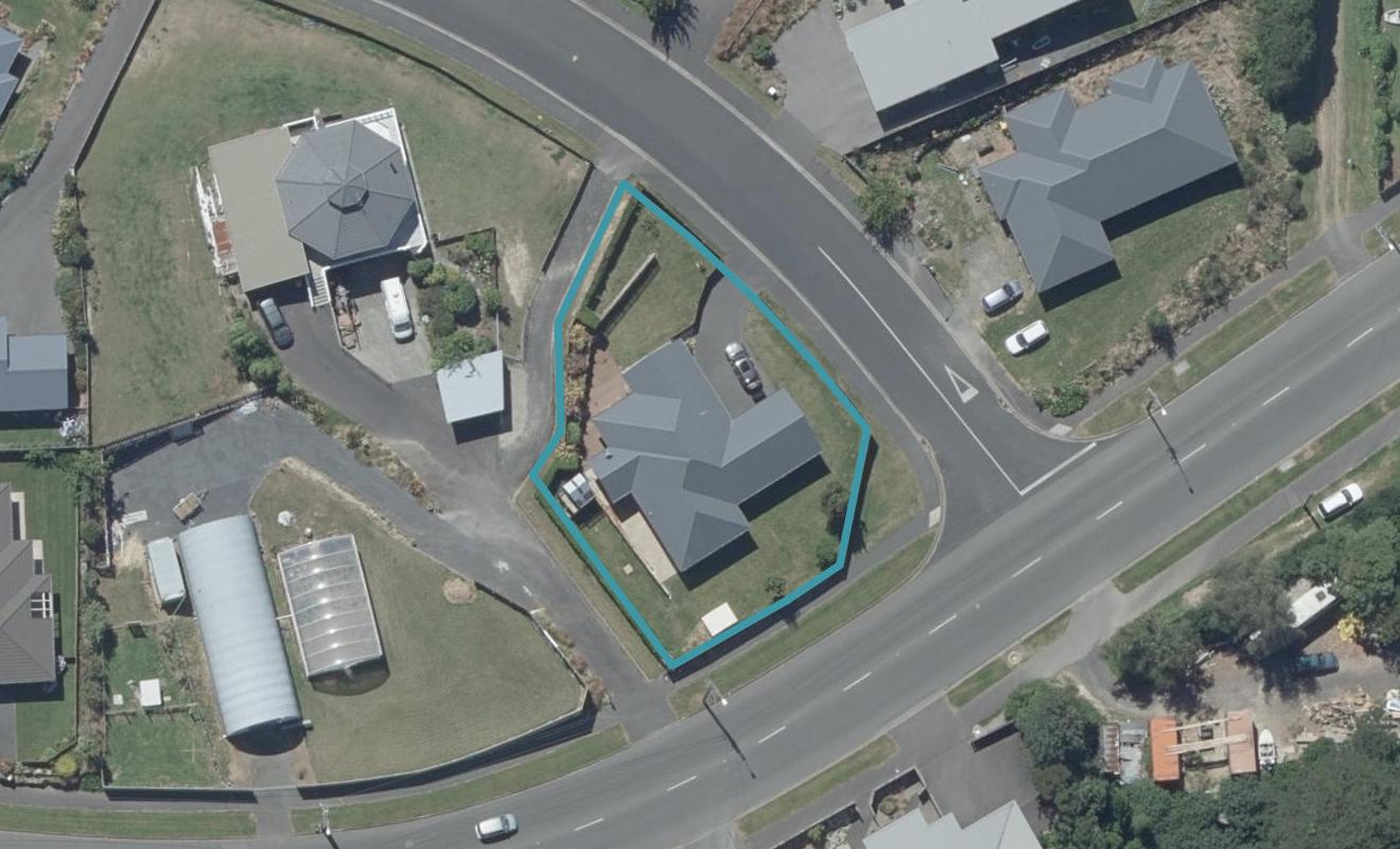 1 Sretlaw Place, Brockville, Dunedin - Carousel 1