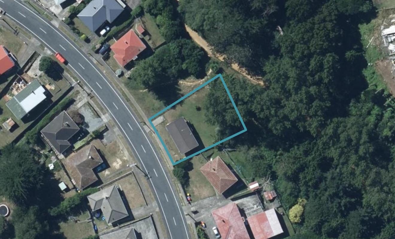 151 Castor Crescent, Cannons Creek, Porirua - Carousel 1