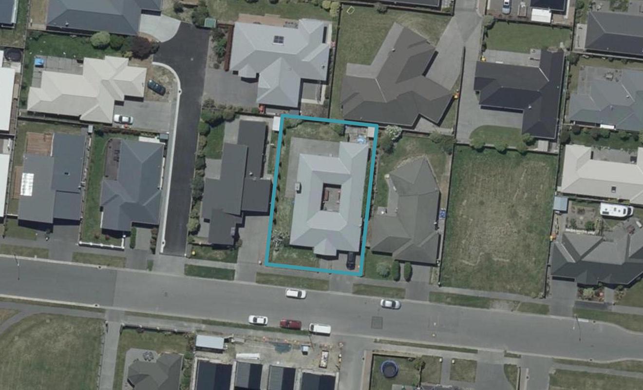 19 Kingsbridge Drive, Burwood, Christchurch - Carousel 1