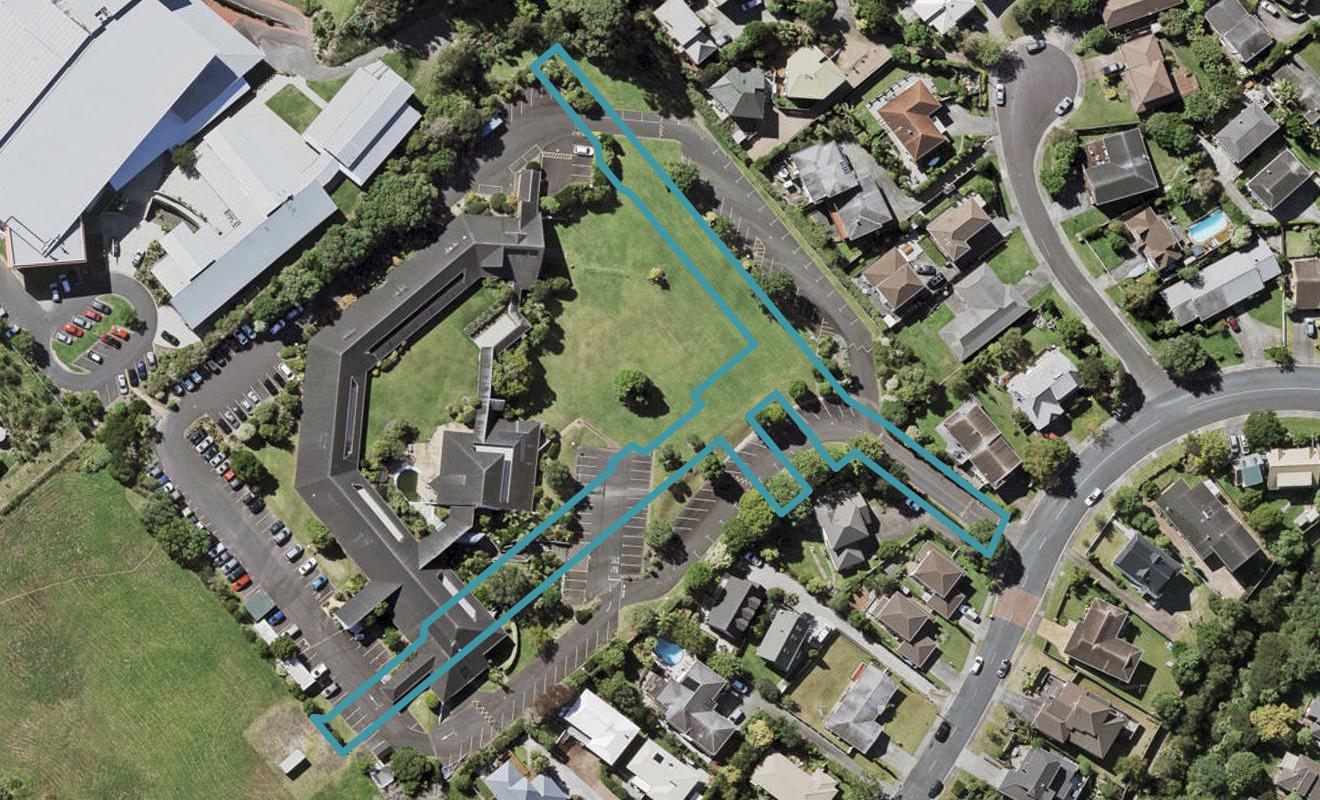 4 Monstedt Terrace, Windsor Park, Auckland - Carousel 1