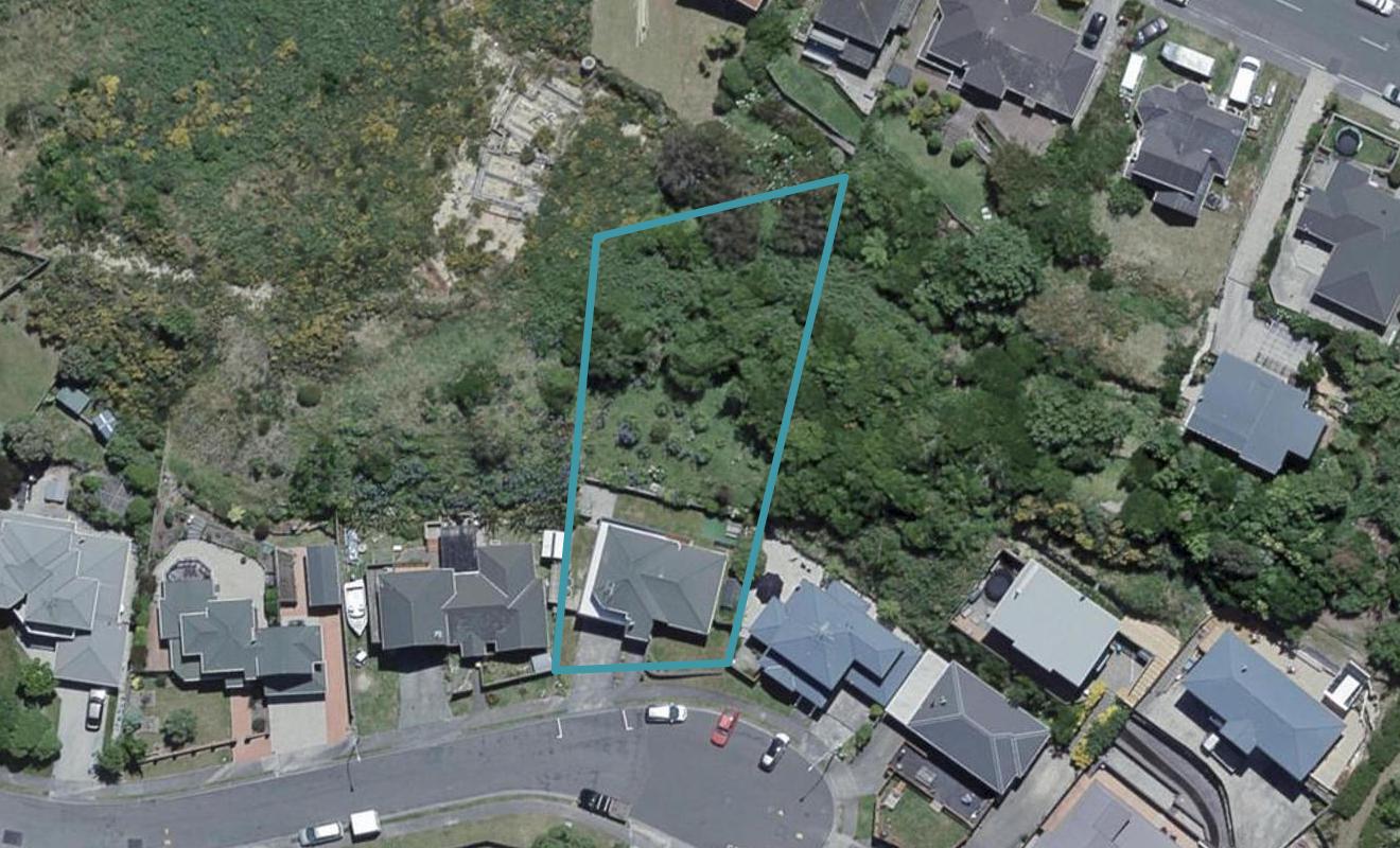 25 Domanski Crescent, Owhiro Bay, Wellington - Carousel 1
