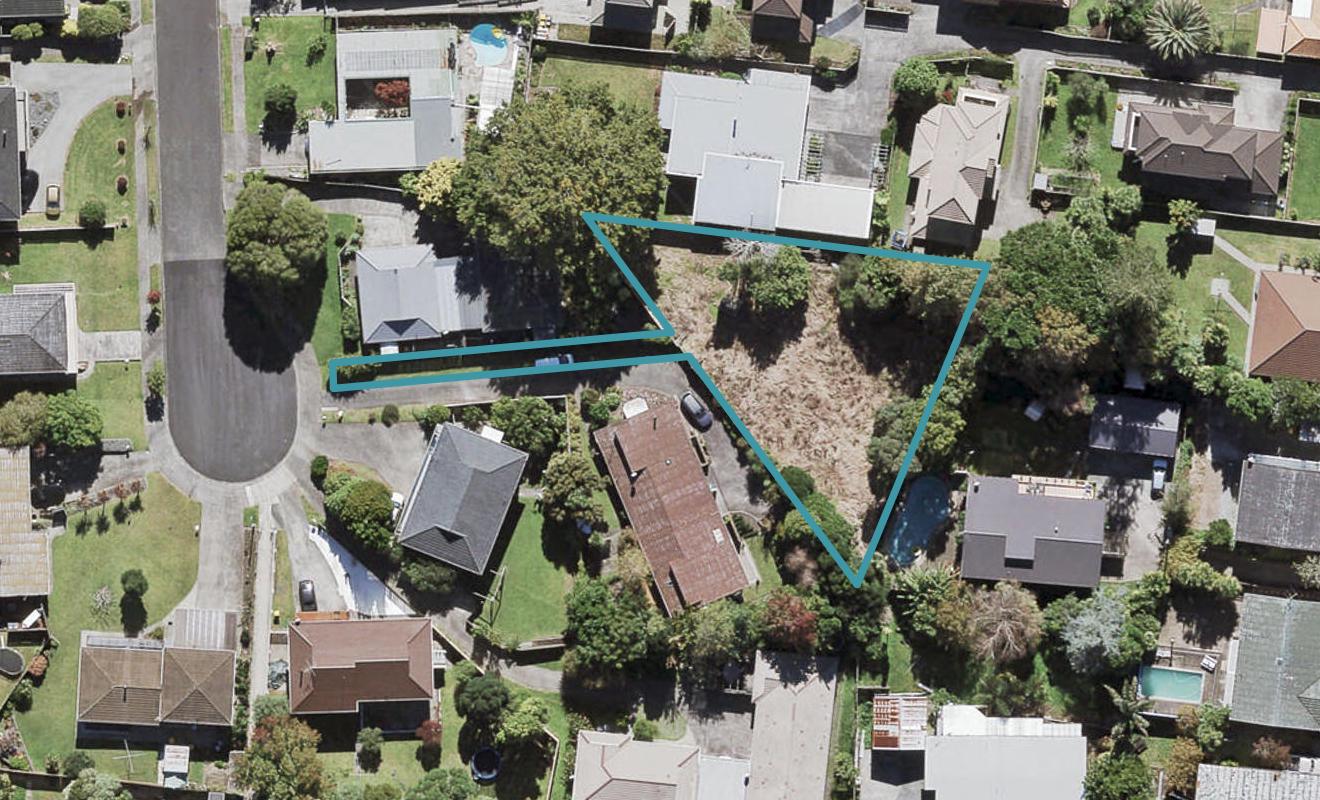 37 Miltonia Avenue, Te Atatū South, Auckland - Carousel 1