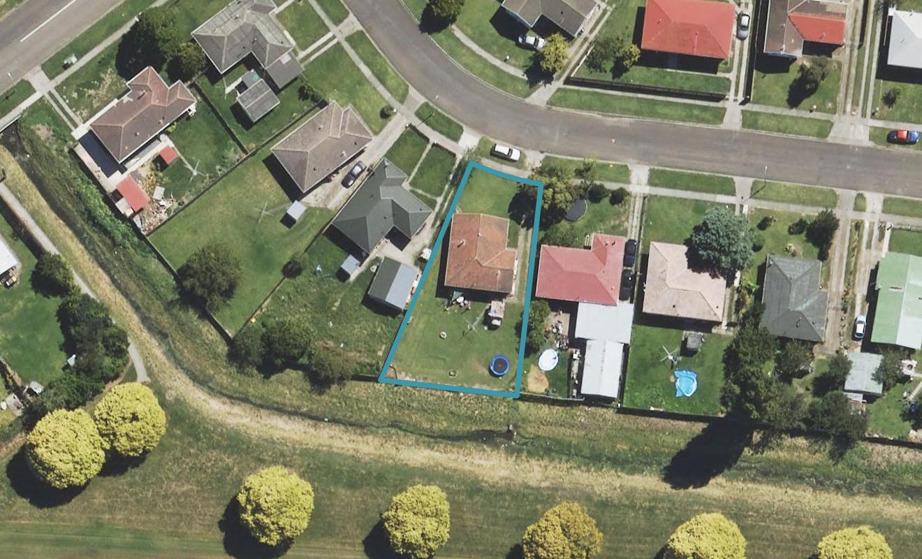 7 Lawrence Street, Outer Kaiti, Gisborne - Carousel 1