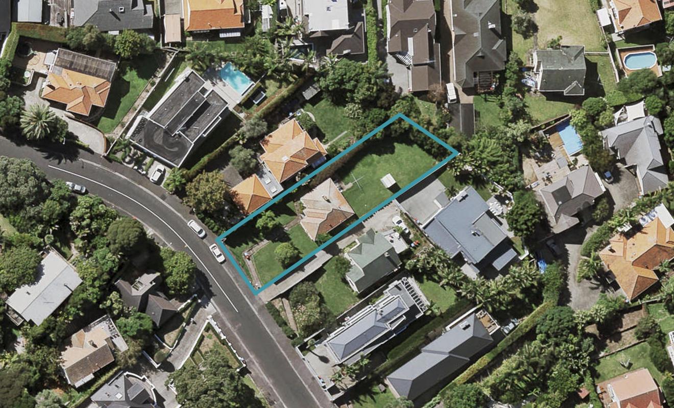 10 Tautari Street, Orakei, Auckland - Carousel 1