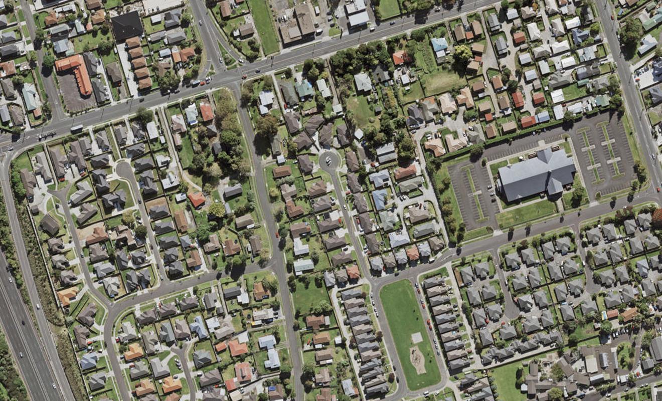 8 Shayla Place, Favona, Auckland - Carousel 1