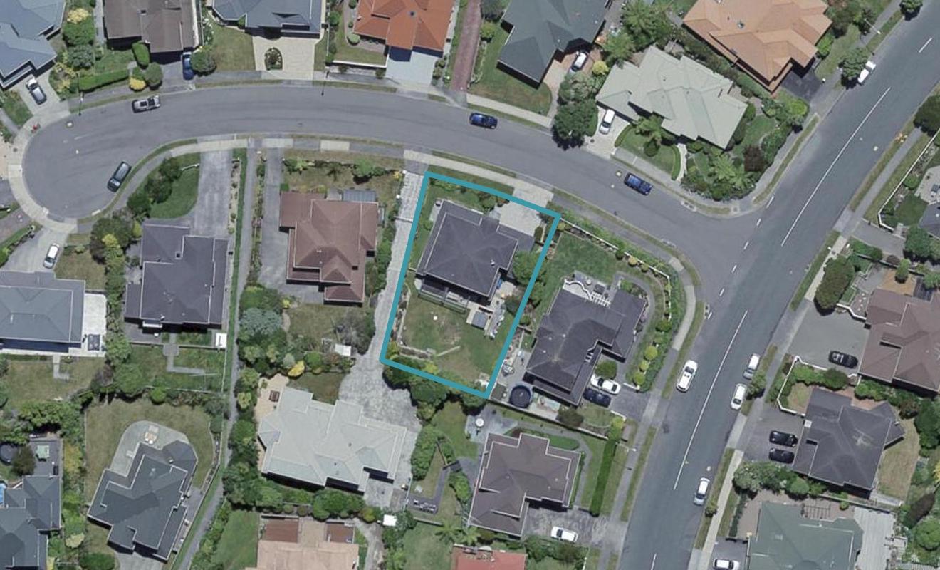 3 Corsham Grove, Churton Park, Wellington - Carousel 1