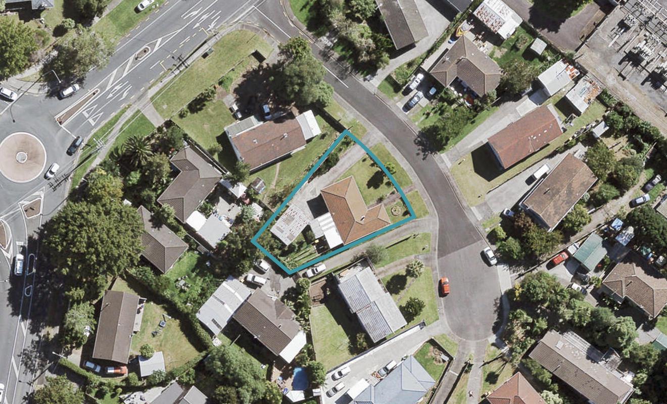 3 Spode Place, Henderson, Auckland - Carousel 1