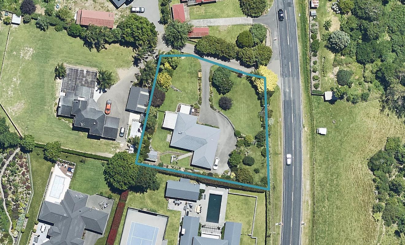300 Oropi Road, Tauranga - Carousel 1