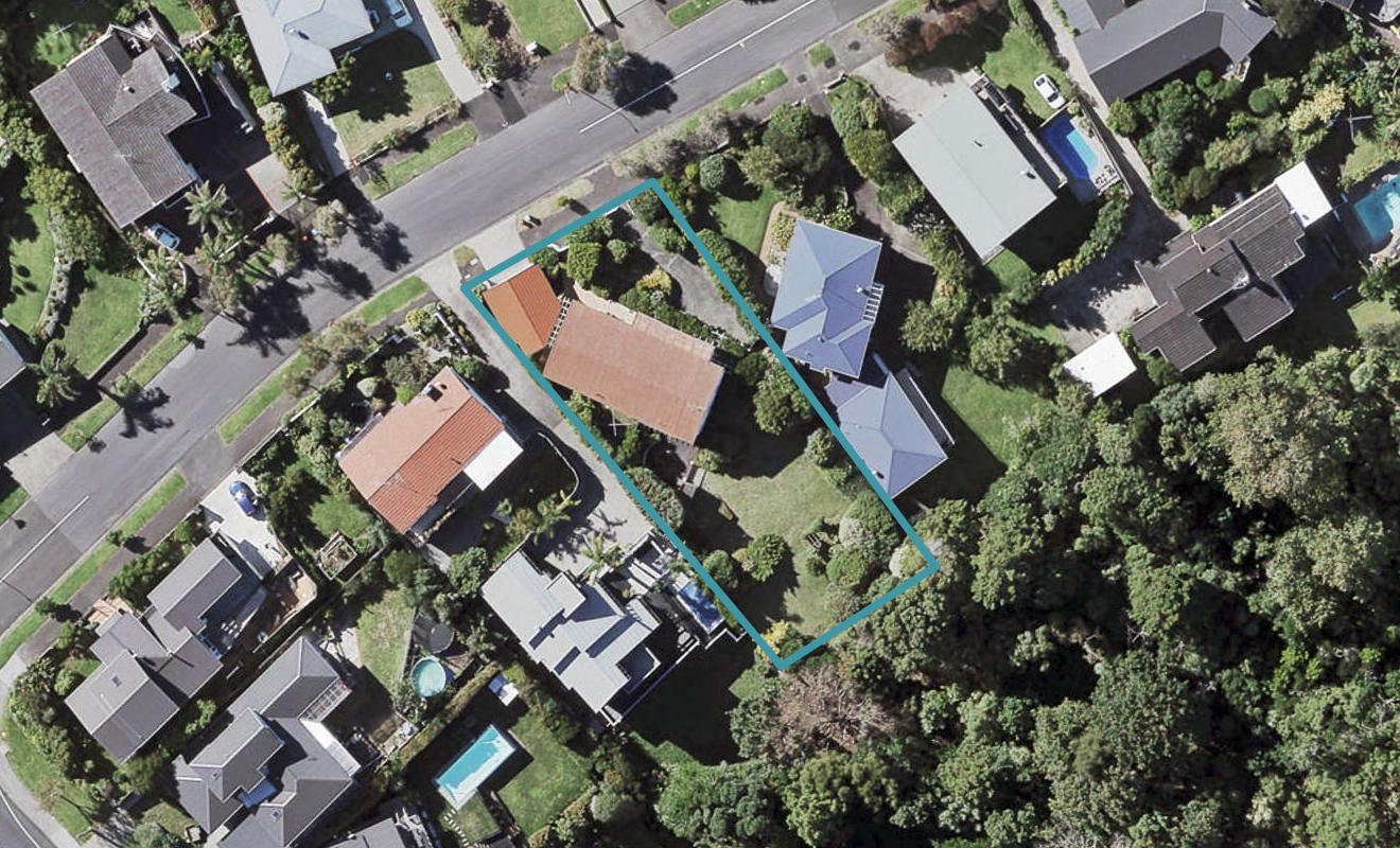 32 Vanessa Crescent, Glendowie, Auckland - Carousel 1