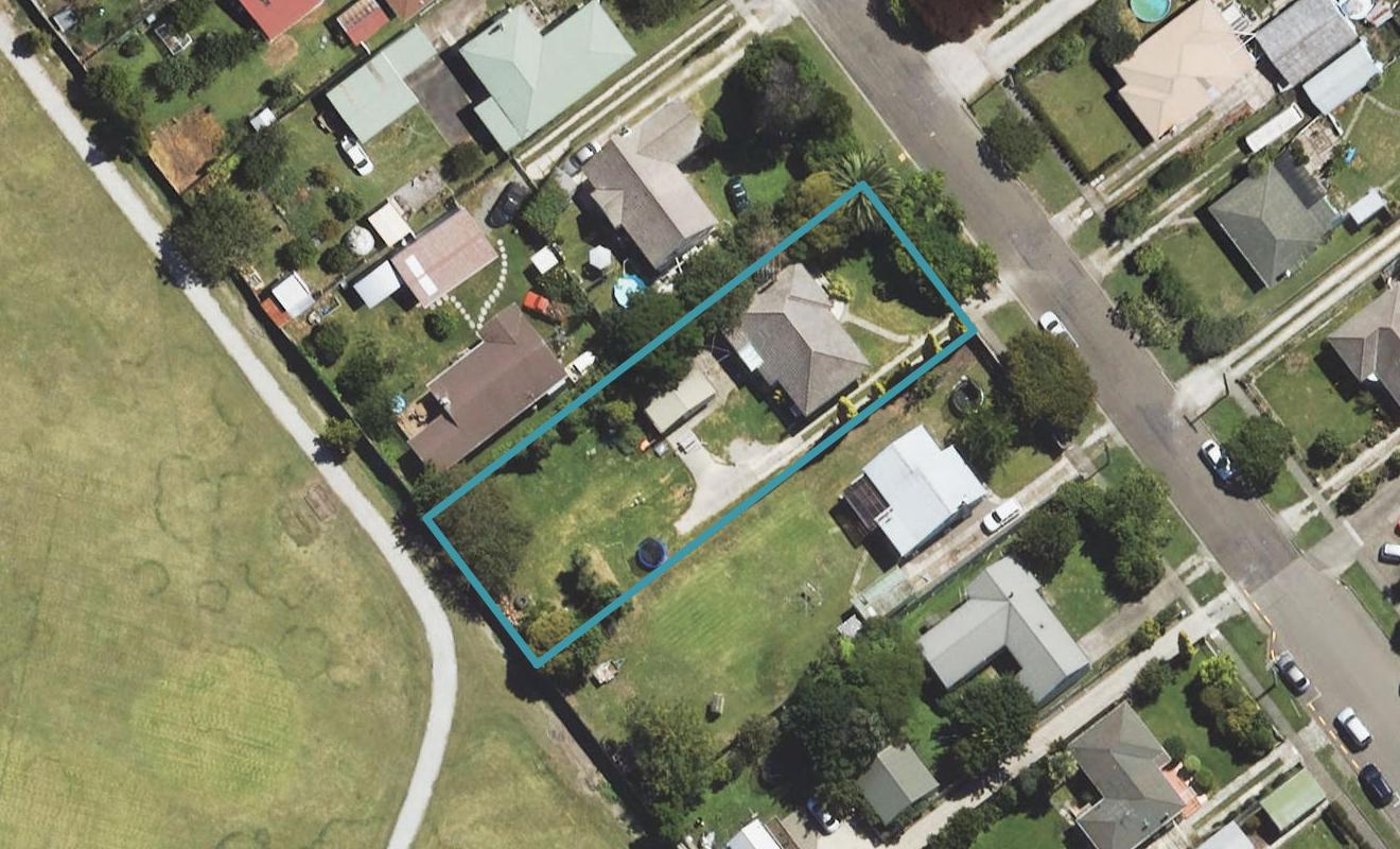 8 Turenne Street, Inner Kaiti, Gisborne - Carousel 1