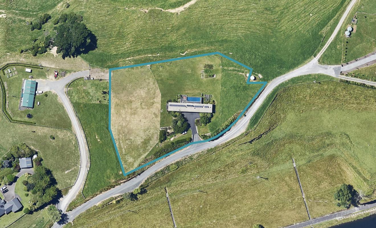 135B Mclaren Falls Road, Omanawa, Tauranga - Carousel 1