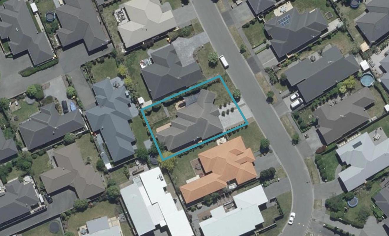 10 Papaumu Green, Parklands, Christchurch - Carousel 1