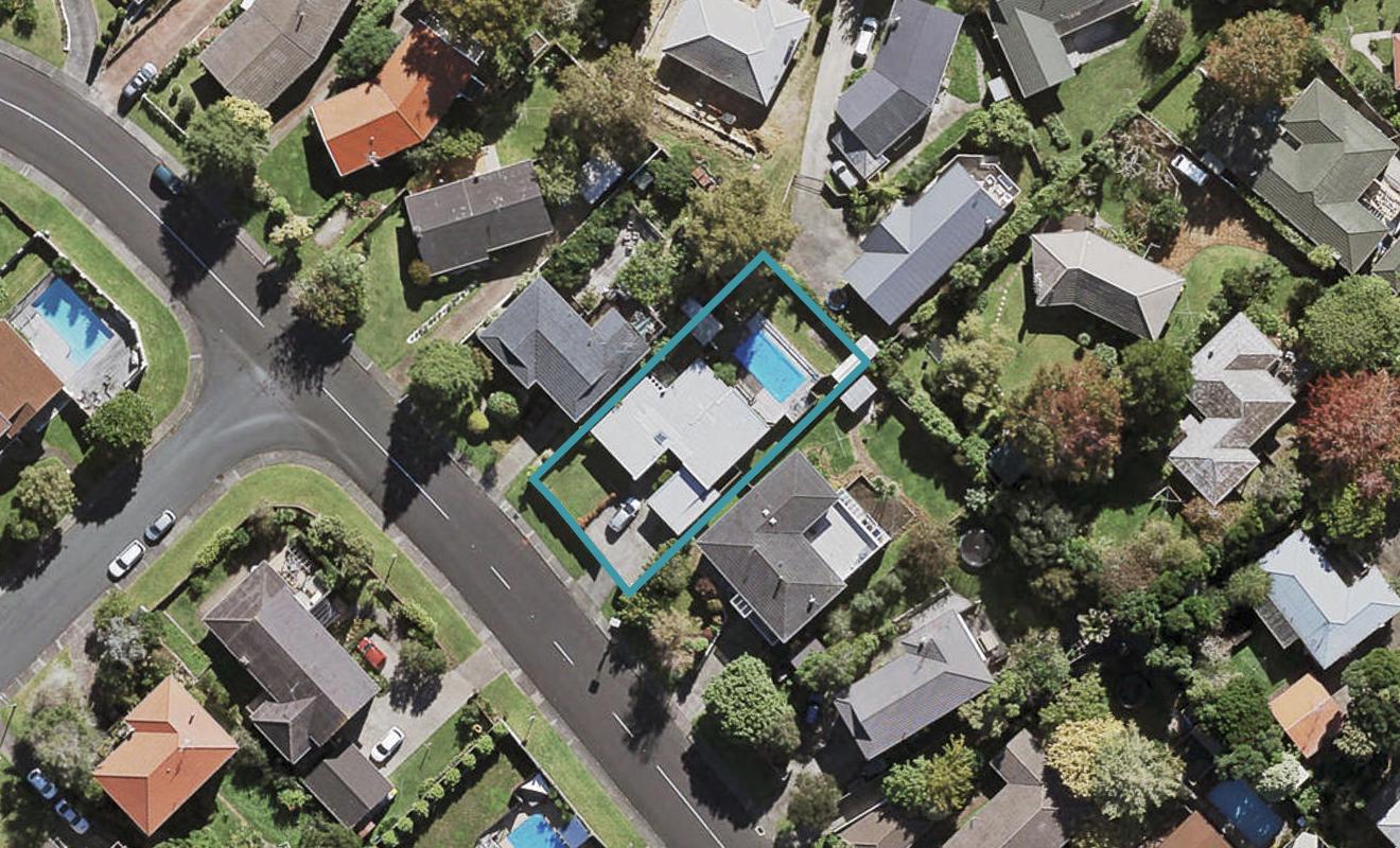 81 Eban Avenue, Hillcrest, Auckland - Carousel 1