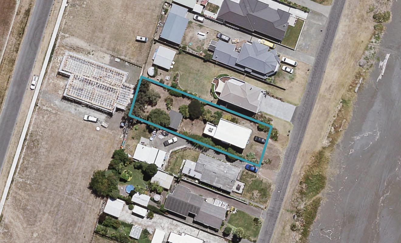 118 North Shore Road, Eskdale, Napier - Carousel 1
