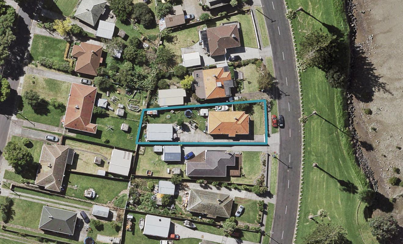75 Dunkirk Road, Panmure, Auckland - Carousel 1