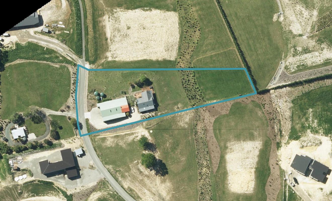 16 Honey Lane, Tasman, Upper Moutere - Carousel 1
