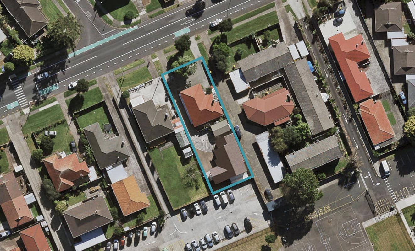 1/34 Puhinui Road, Papatoetoe, Auckland - Carousel 1