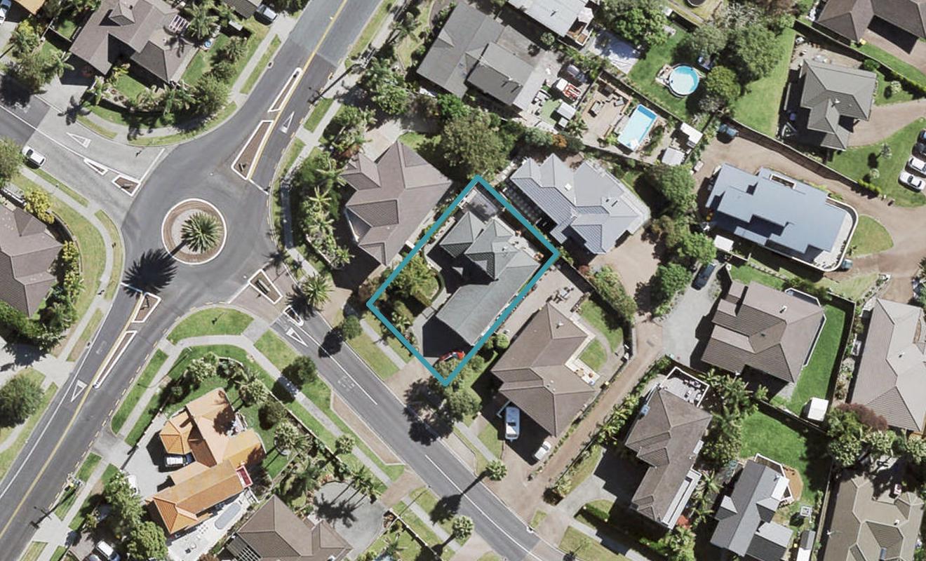53 San Bernadino Drive, Henderson, Auckland - Carousel 1