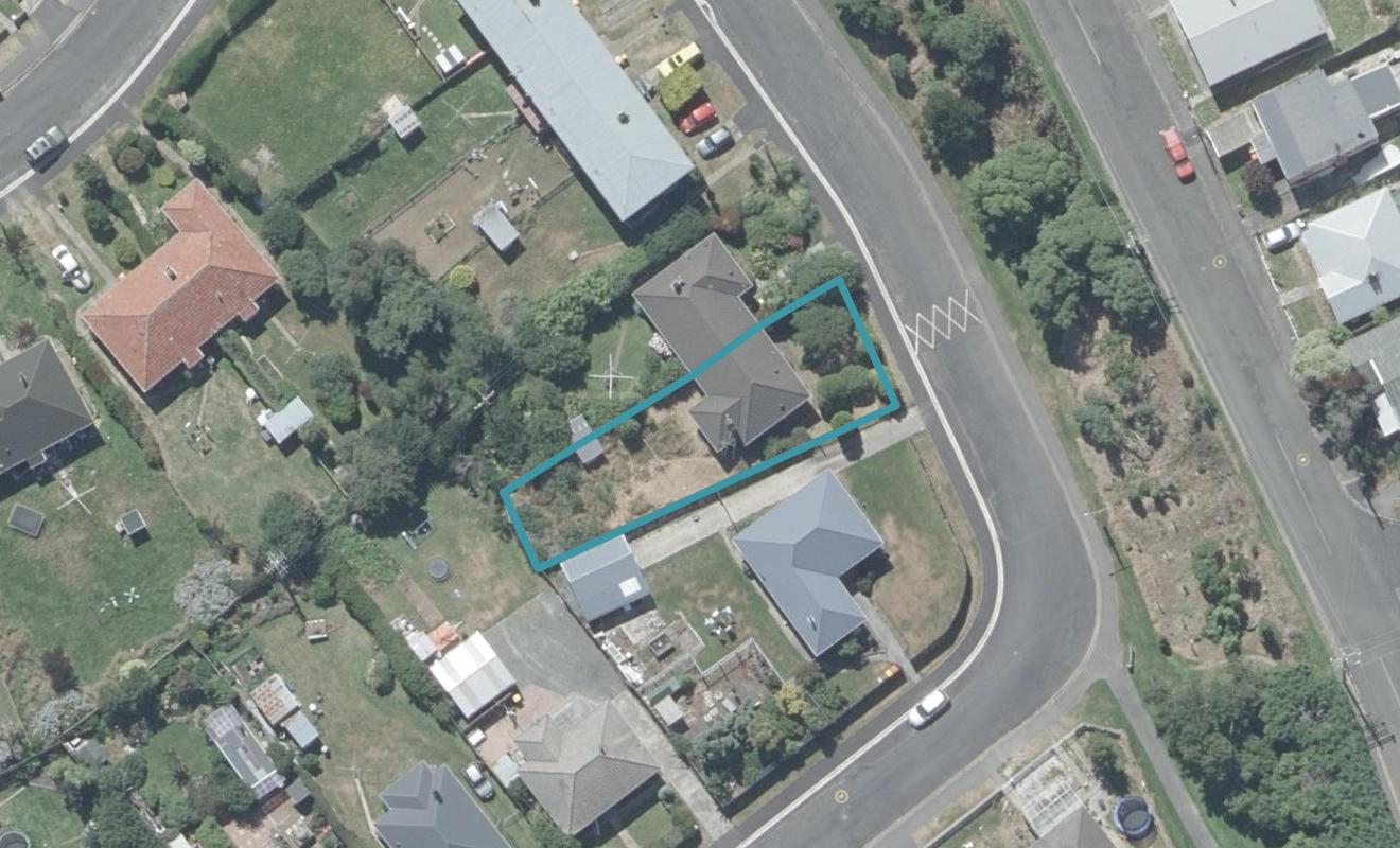 53 Albertson Avenue, Port Chalmers, Dunedin - Carousel 1