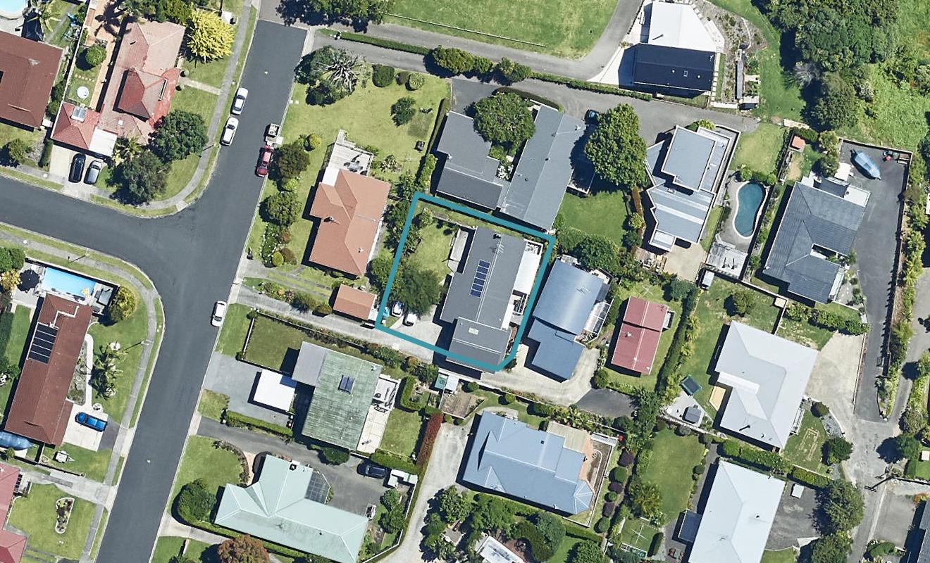 29 Hillcrest Road, Otumoetai, Tauranga - Carousel 1