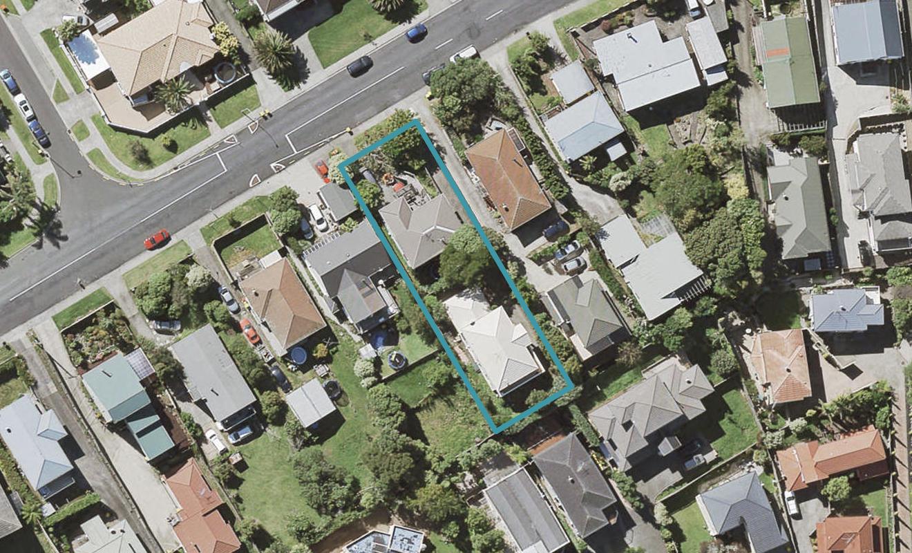 1/22 Spencer Road, Pinehill, Auckland - Carousel 1